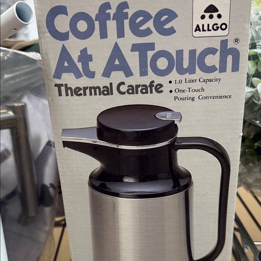 Allgo Stainless Steel Thermal Carafe in Black and Silver